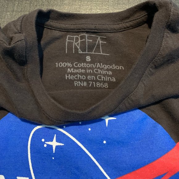 Freeze 'NASA' Raw Edge Hem Crop Graphic Tee - Picture 5 of 8